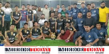 কুমিল্লায় মেডিকেল শিক্ষার্থীদের প্রীতি ফুটবল ম্যাচ