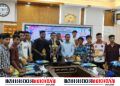 তারুণ্যর উৎসবঃ অনূর্ধ্ব ১৭ চ্যাম্পিয়ন কুমিল্লা জেলা বালকদলকে সংবর্ধনা