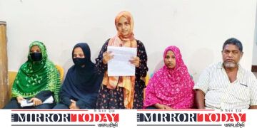 ভ্যানওয়ালার পক্ষে দাঁড়ানোই ‘অপরাধ’?— চাঁদাবাজ সাজিয়ে ব্যবসায়ীকে হয়রানি